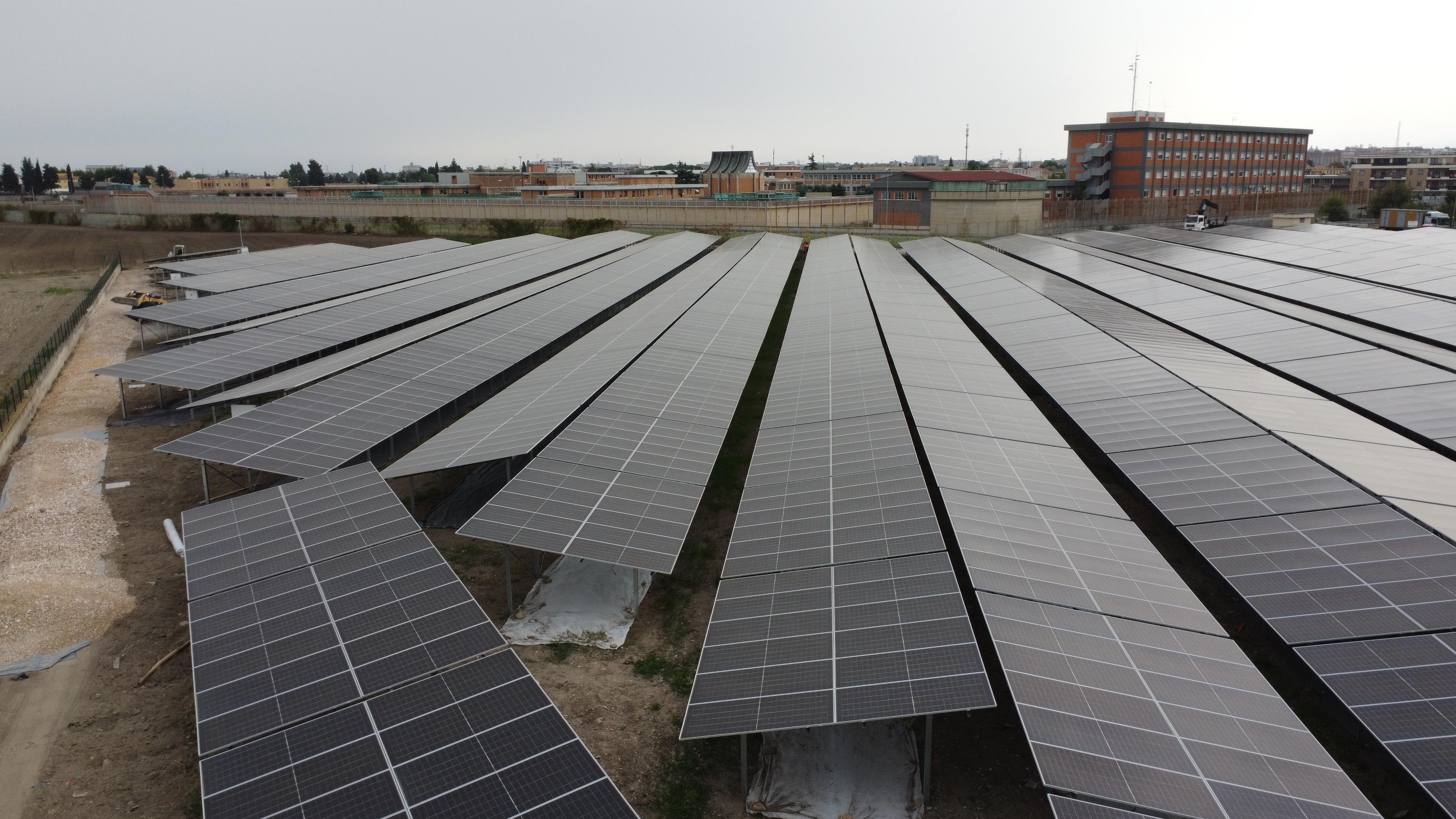 03 Impianto fotovoltaico 3.000 kW